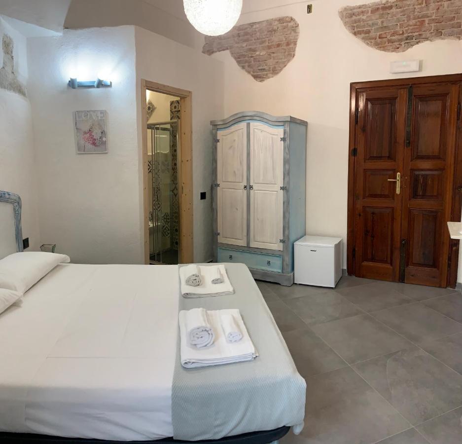 La Casa Di Dario Hotell La Maddalena  Eksteriør bilde